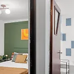 Lejlighed Design-led With Private Balcony, *