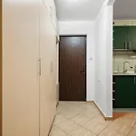 Lejlighed Design-led With Private Balcony,