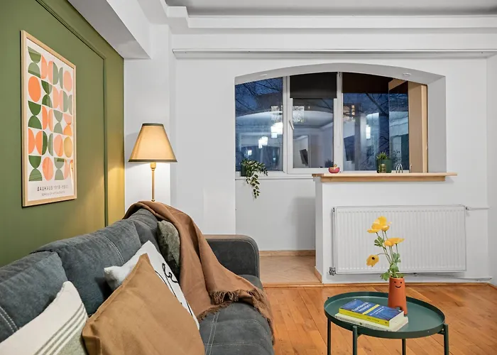 Lejlighed Design-led With Private Balcony, Bukarest