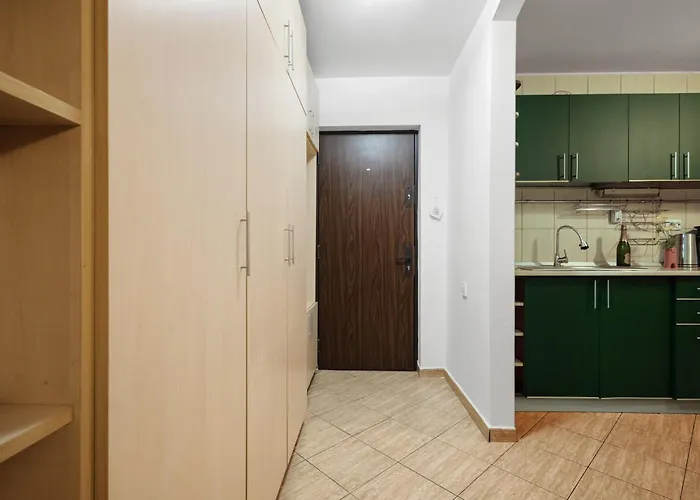 Appartement Design-led With Private Balcony,